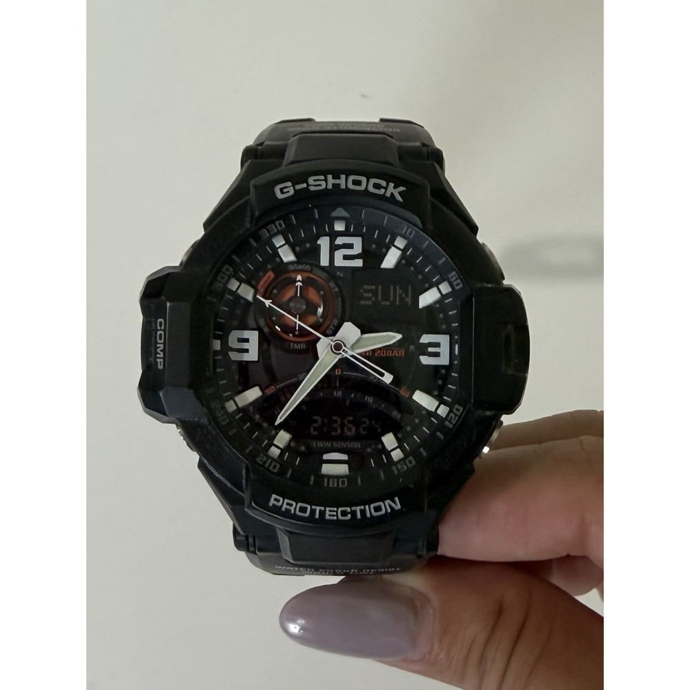 Casio Men's G-Shock Analog & Digital Black Quartz Watch - GA-1000 W/New Battery